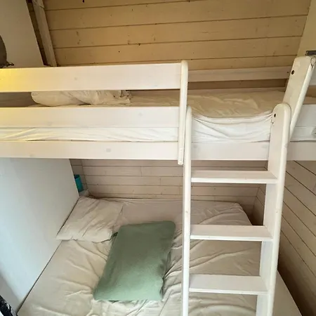 Apartment Face Au 9eme Etage Avec Garage Privatif - Fr-1-197-622 *