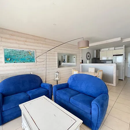 Face Au 9eme Etage Avec Garage Privatif - Fr-1-197-622 Apartment *