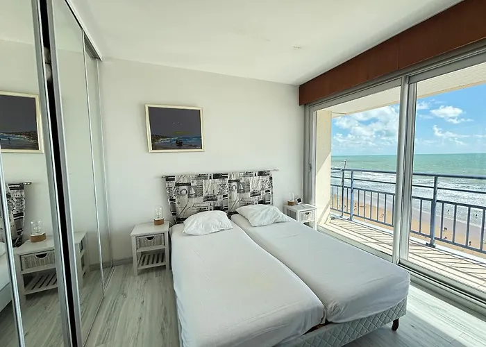 2 Etoiles Face Avec Garage Privatif - Fr-1-197-622 公寓 *